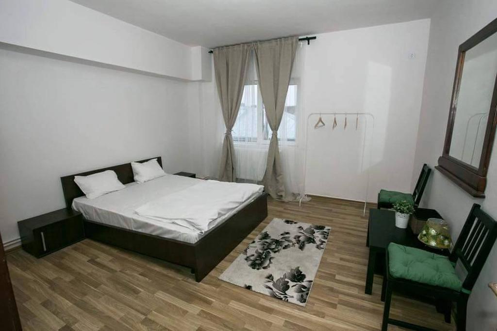 Vogue Hostel Bucharest Bilik gambar