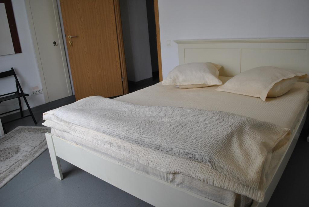 Vogue Hostel Bucharest Luaran gambar
