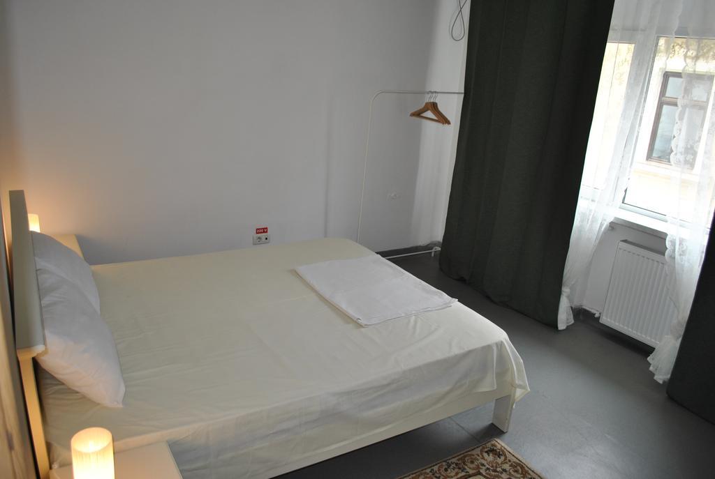 Vogue Hostel Bucharest Luaran gambar
